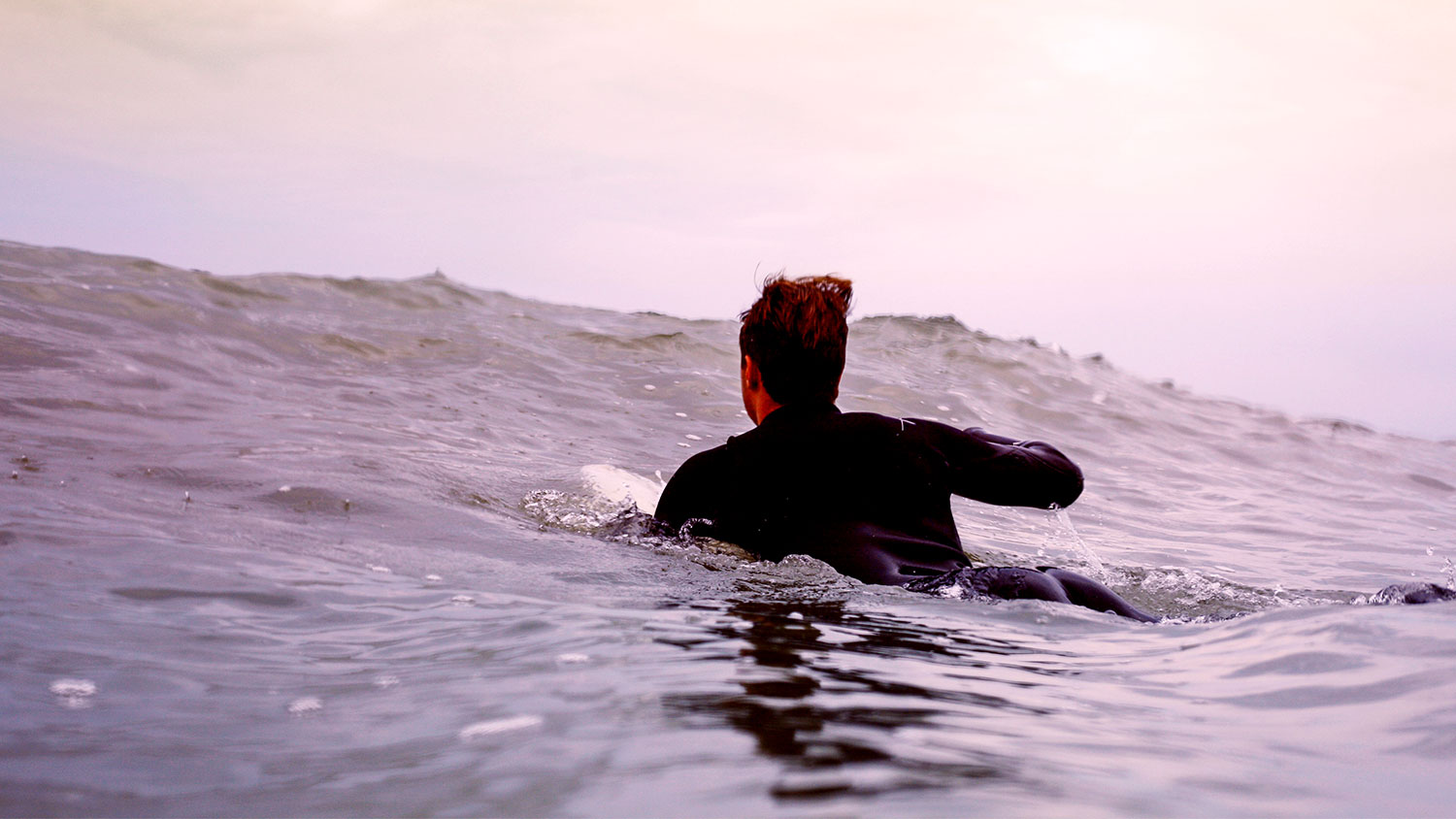 Aqua User tracker device ensuring safe swimming with real-time tracking and alerts.